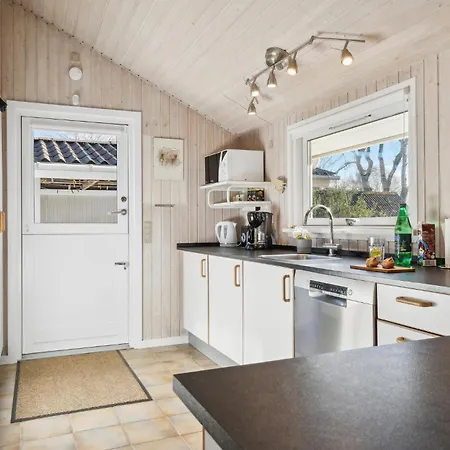 Beautiful In With Sauna Nordenbro Vesteregn