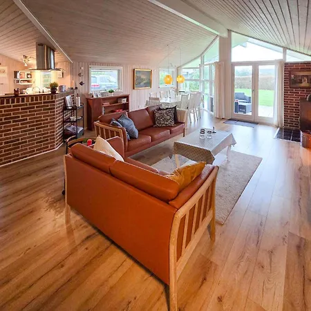 Beautiful In With Sauna